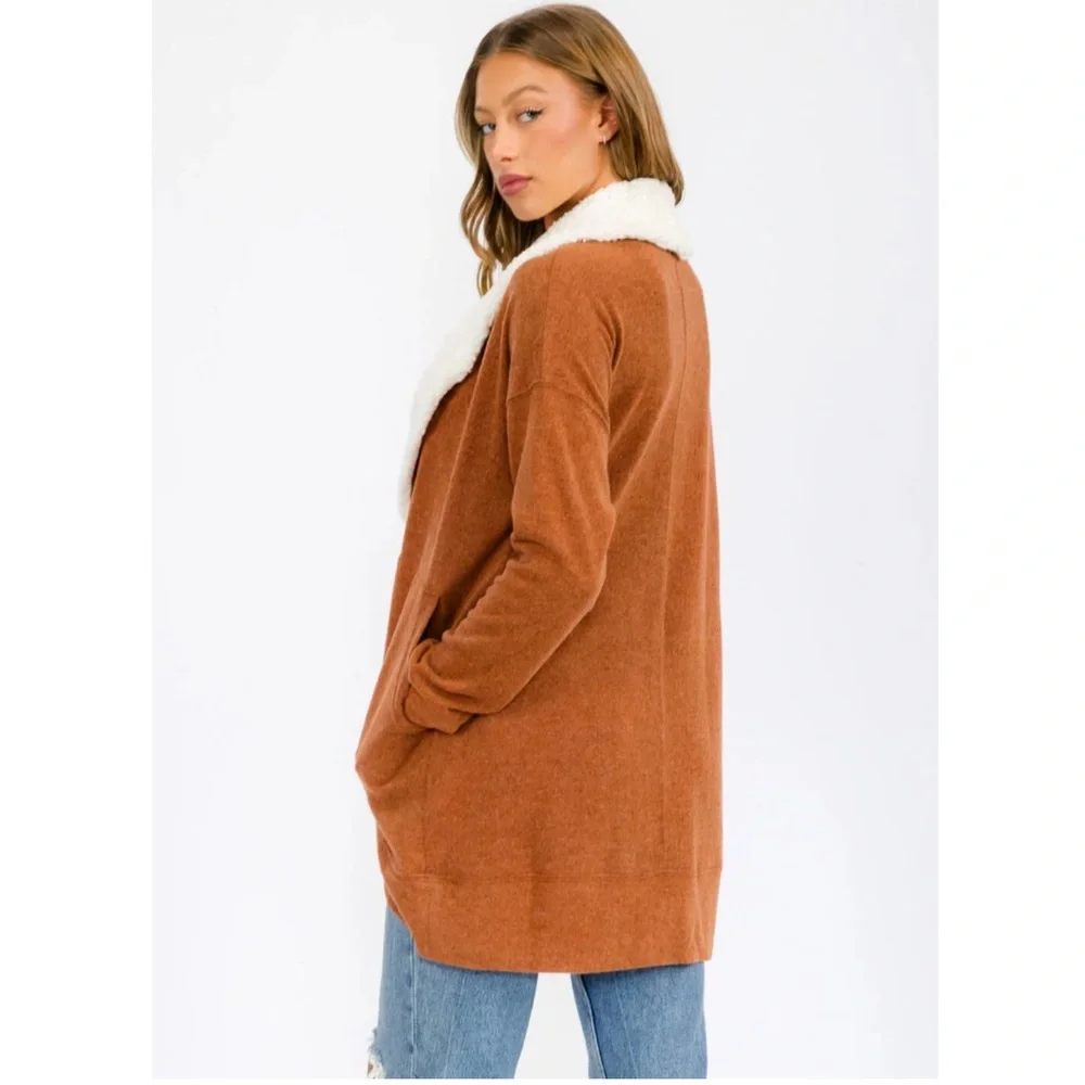 Sherpa collar pockets cardigan - Picture 3 of 4